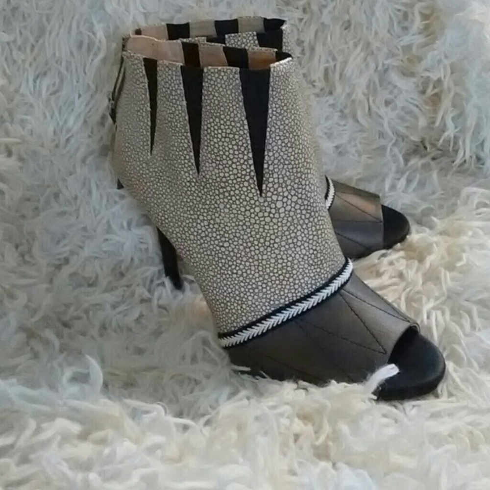 Short And sassy booties